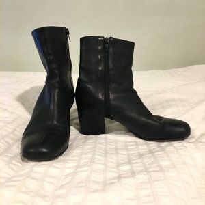 DISCOUNT Nine West Black Leather PlatformHeel Boot